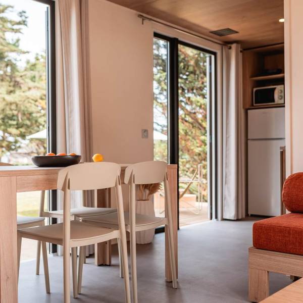 844 2-bed - Garden Side2