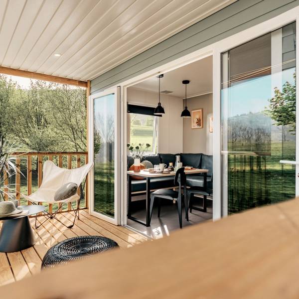 LOGGIA BAY2